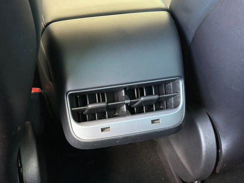 Used 2018 Tesla Model 3 Long Range AWD/4WD image 15