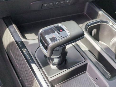 Used 2024 Chevrolet Silverado 1500 ZR2 w/ Technology Package AWD/4WD image 12