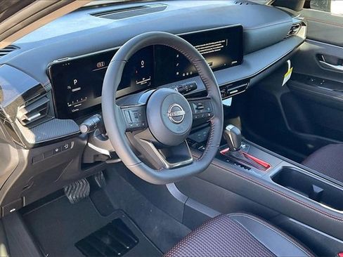 New 2026 Nissan Kicks SR image 7