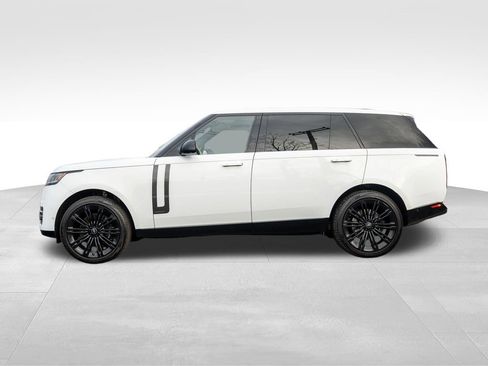 Used 2023 Land Rover Range Rover Long Wheelbase Autobiography image 7
