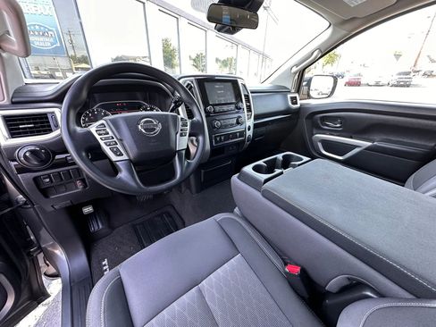 Used 2021 Nissan Titan SV w/ Accessory Utility Package RWD image 9