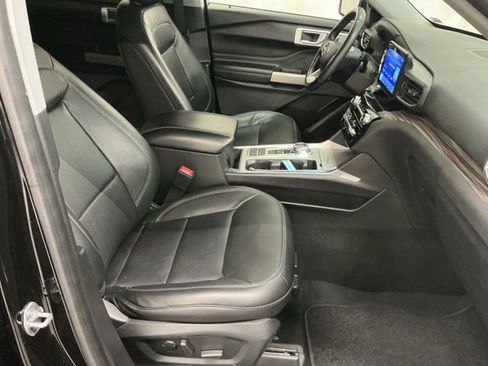 Used 2022 Ford Explorer Limited w/ Hybrid Equipment Group 310A image 22