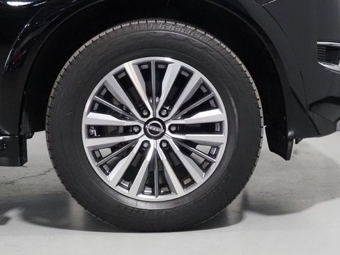 Used 2022 Nissan Armada SL image 49