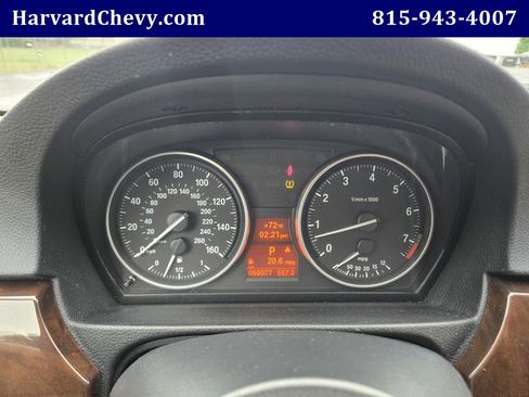 Used 2011 BMW 328i xDrive Sedan AWD/4WD image 24