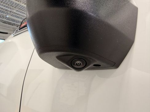 Used 2024 GMC Sierra 2500 Denali w/ Denali Reserve Package image 18