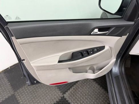 Used 2021 Hyundai Tucson Value AWD/4WD image 19