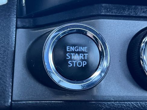 Certified 2022 Toyota Tacoma TRD Off-Road w/ TRD Premium Off Road Package AWD/4WD image 24