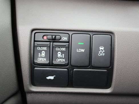 Used 2015 Honda Odyssey EX-L image 27