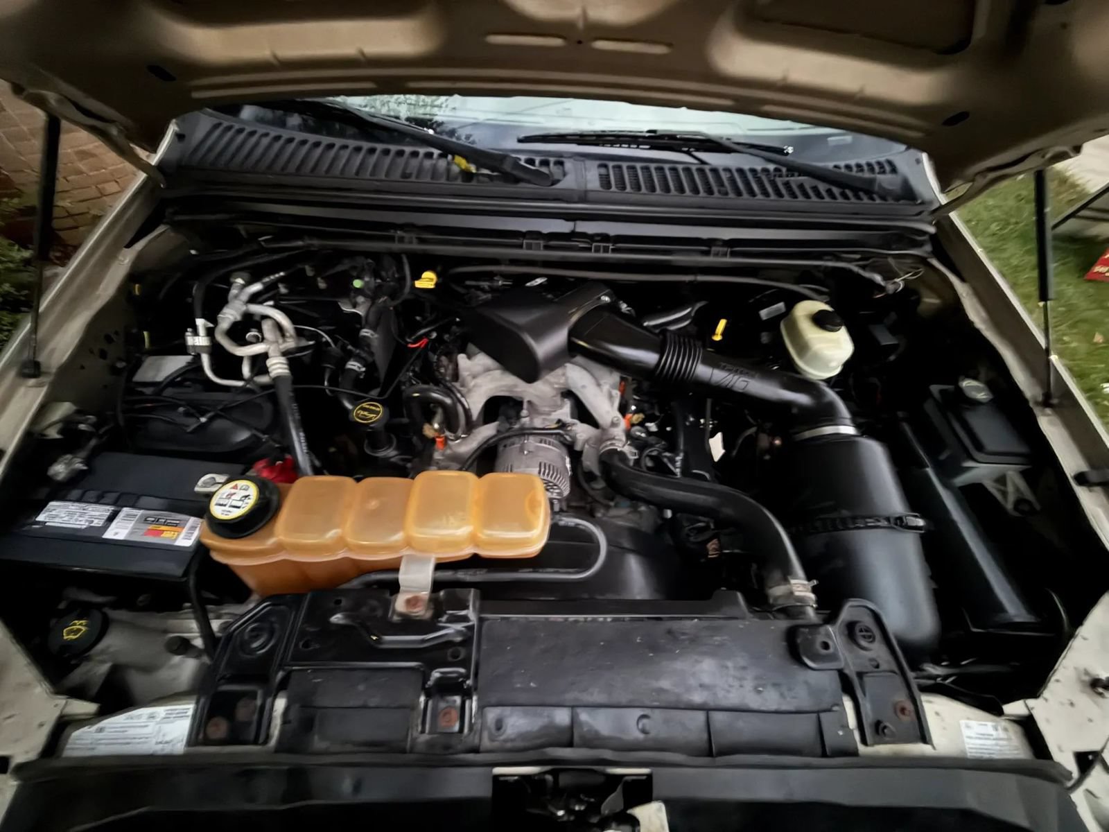 Used 2004 Ford Excursion Limited AWD/4WD image 32