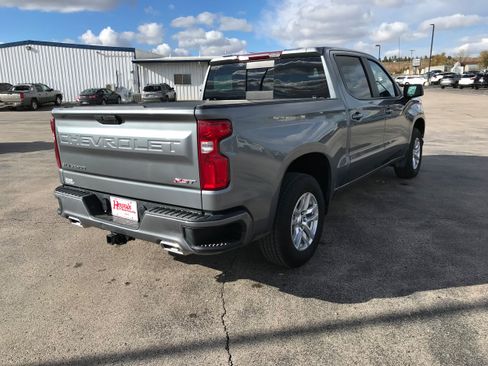 Used 2020 Chevrolet Silverado 1500 RST AWD/4WD image 6