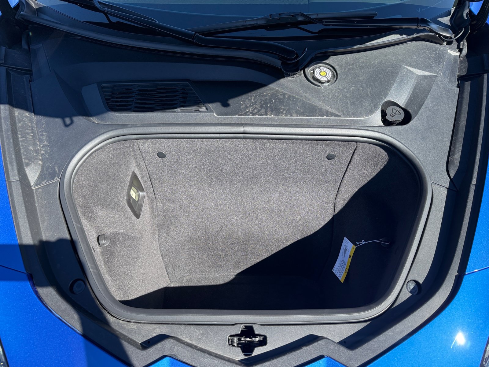 Used 2023 Chevrolet Corvette Stingray Premium Cpe w/ Z51 Performance Package RWD image 18