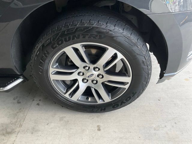 Used 2022 Ford Expedition XLT AWD/4WD image 28