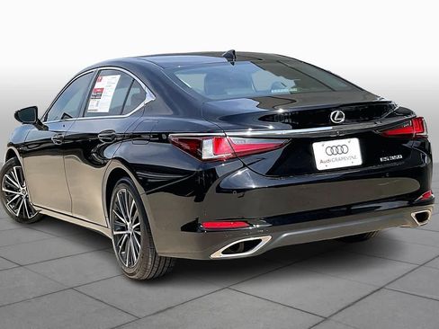 Used 2023 Lexus ES 350 w/ Premium Package image 11