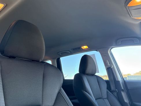 Used 2024 Subaru Ascent Premium w/ Convenience Package image 19