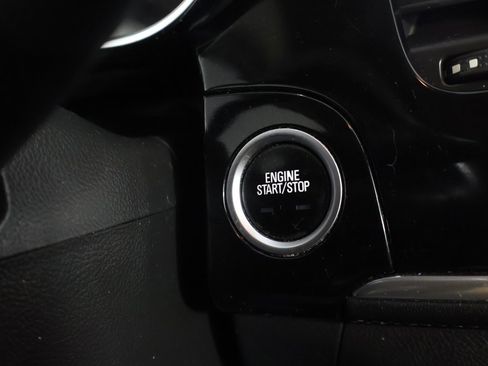 Used 2018 Buick Encore Preferred image 32