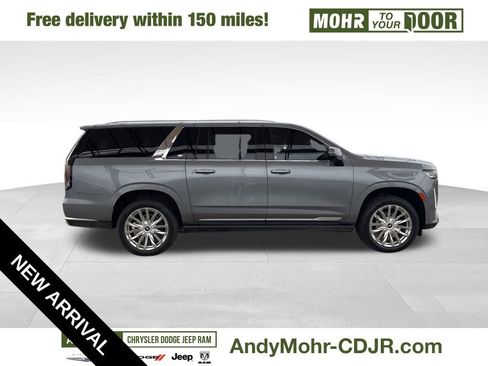 Used 2021 Cadillac Escalade ESV Premium Luxury w/ Driver Assist Tech Package image 8