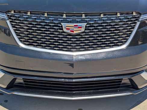 Used 2024 Cadillac XT6 Luxury w/ LPO, Floor Liner Package AWD/4WD image 9