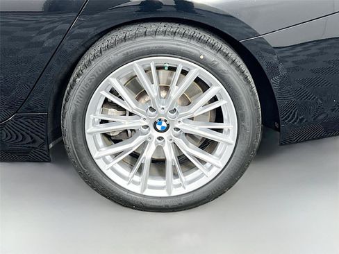 Certified 2023 BMW 330i xDrive Sedan w/ Driving Assistance Package AWD/4WD image 30