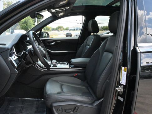 Certified 2025 Audi Q7 3.0T Premium w/ Convenience Package image 15