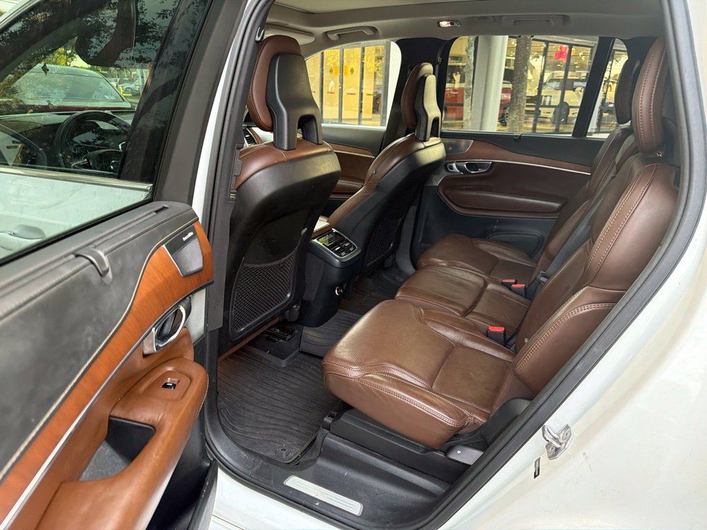 Used 2018 Volvo XC90 T6 Inscription w/ Convenience Package AWD/4WD image 5