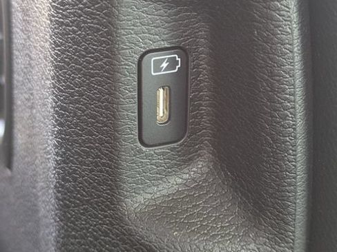 Used 2025 Kia Sportage SX FWD image 15