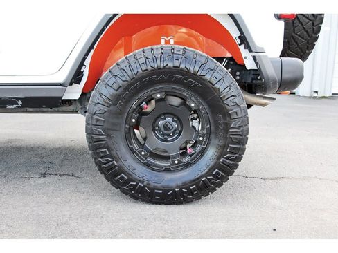 Used 2021 Jeep Wrangler Unlimited Rubicon w/ Trailer Tow Package AWD/4WD image 28