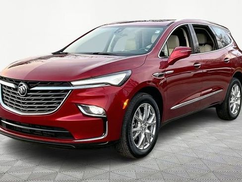 Used 2023 Buick Enclave Premium w/ Experience Buick Package image 3