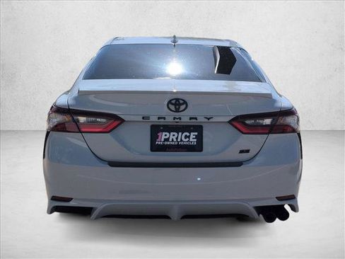 Used 2024 Toyota Camry SE w/ Convenience Package FWD image 6