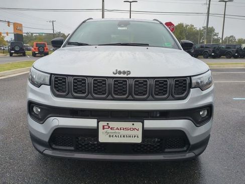 New 2026 Jeep Compass Latitude AWD/4WD image 9