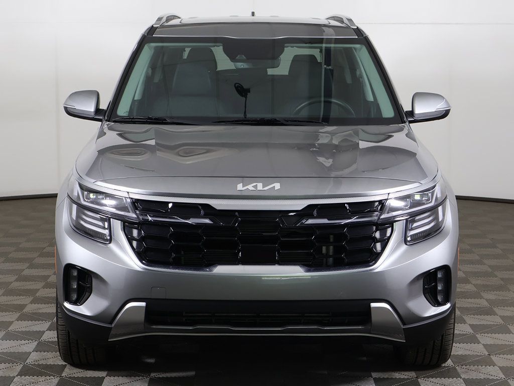 Used 2024 Kia Seltos SX w/ SX Sunroof Package AWD/4WD image 13