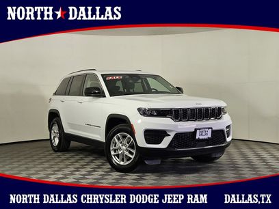 Used 2023 Jeep Grand Cherokee Laredo