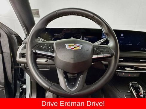Used 2025 Cadillac XT4 Premium Luxury AWD/4WD image 11