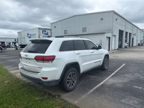 Used 2022 Jeep Grand Cherokee Limited AWD/4WD image 5