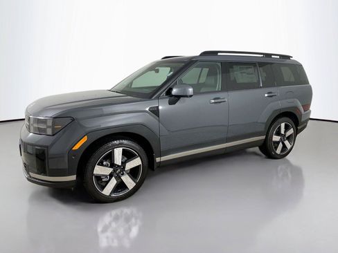 Certified 2026 Hyundai Santa Fe Limited AWD/4WD image 4
