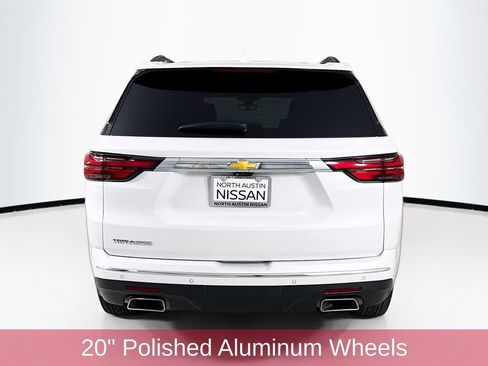 Used 2023 Chevrolet Traverse High Country w/ LPO, Floor Liner Package FWD image 6