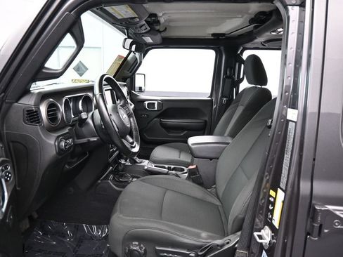 Used 2020 Jeep Gladiator Sport w/ Quick Order Package 24S AWD/4WD image 10