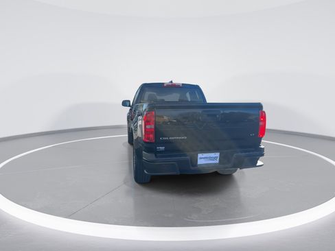 Used 2022 Chevrolet Colorado LT w/ Fleet Safety Package image 8