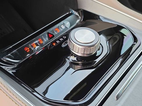 New 2026 Jeep Grand Wagoneer 2WD image 34