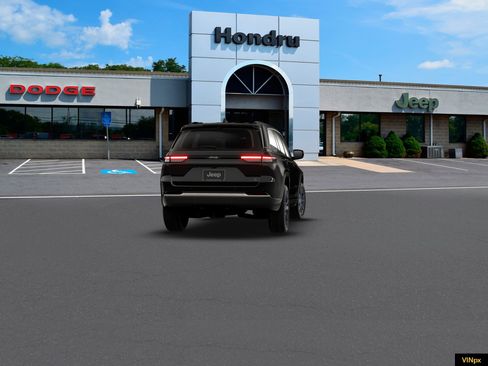 New 2026 Jeep Grand Cherokee Limited image 14