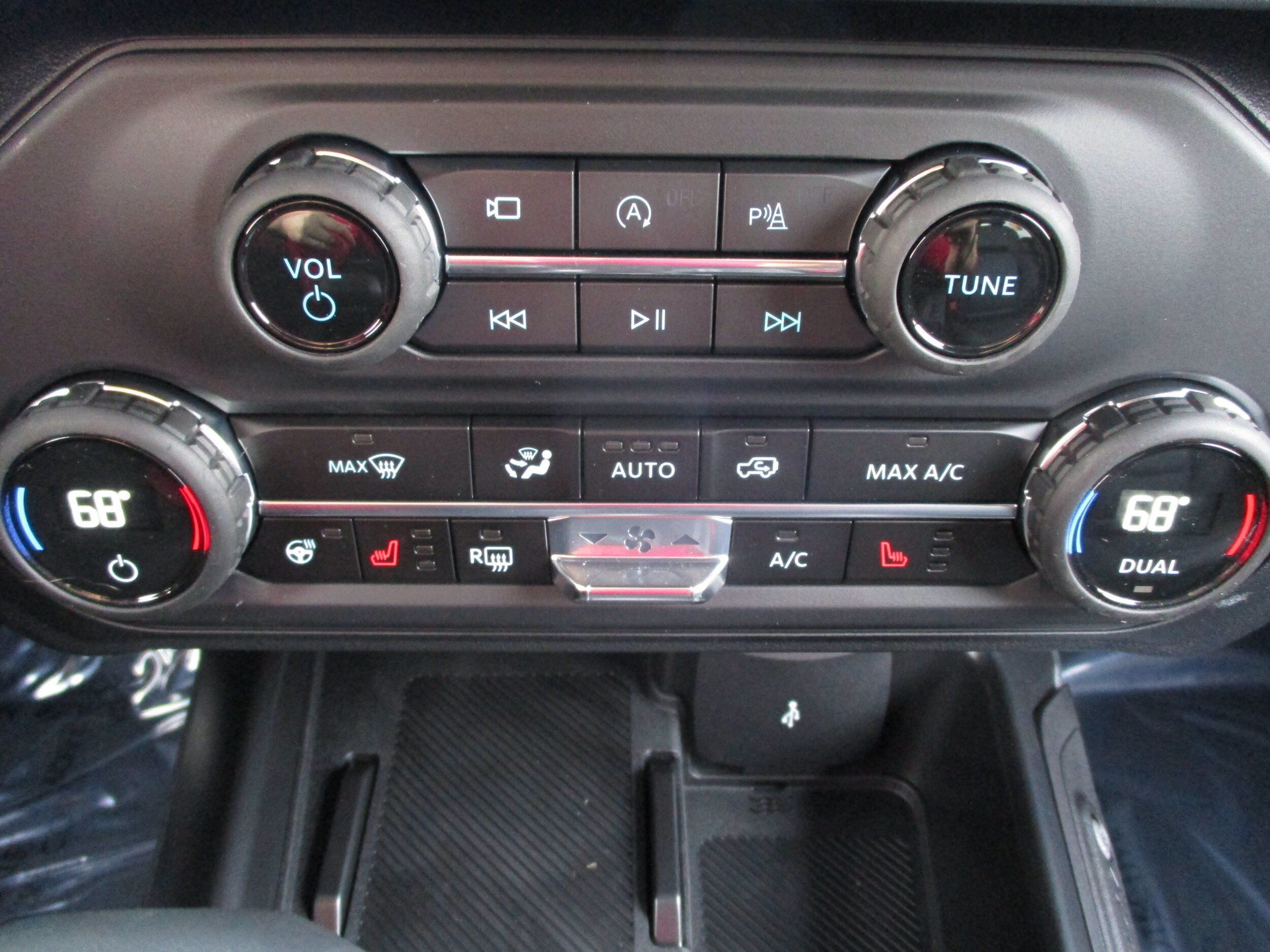 Used 2025 Ford Bronco Outer Banks AWD/4WD image 29