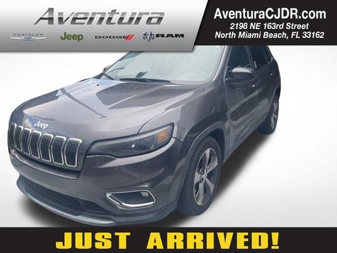 Used 2019 Jeep Cherokee Limited image 1