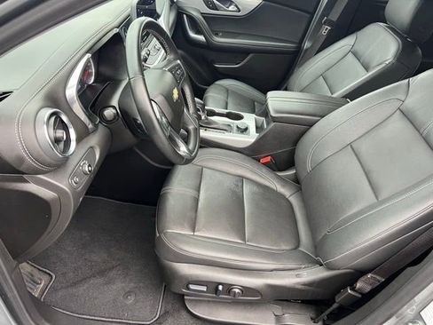 Used 2024 Chevrolet Blazer LT image 12