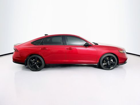 Used 2024 Honda Accord Sport image 10