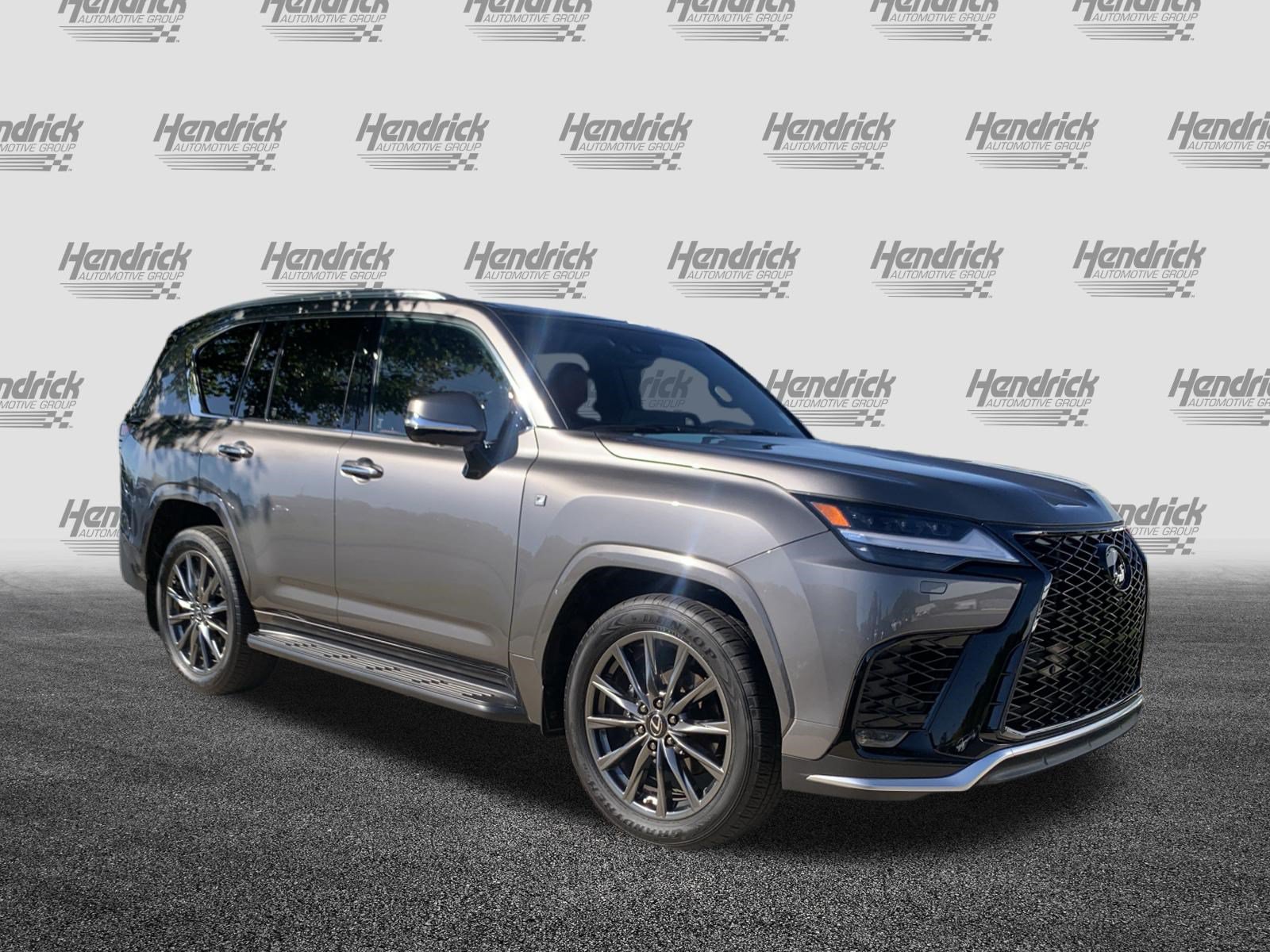 Used 2024 Lexus LX 600 F Sport AWD/4WD image 2