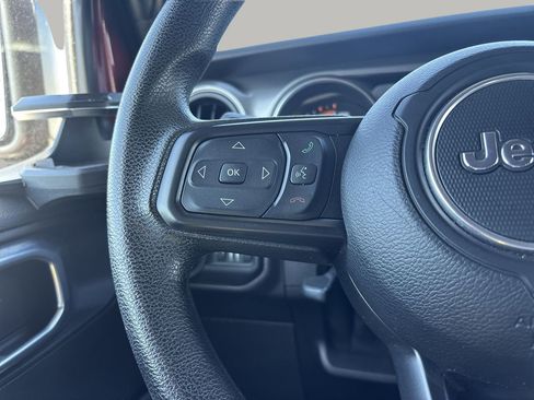 Used 2021 Jeep Wrangler Unlimited Willys image 25