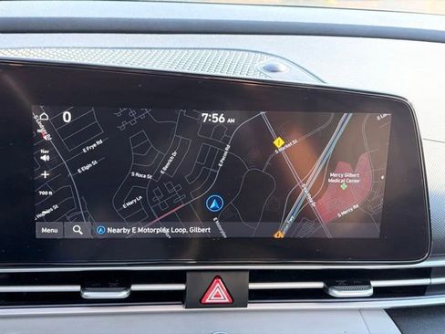 Used 2023 Hyundai Elantra Limited image 19