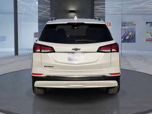 Certified 2023 Chevrolet Equinox Premier w/ Redline Edition FWD image 5