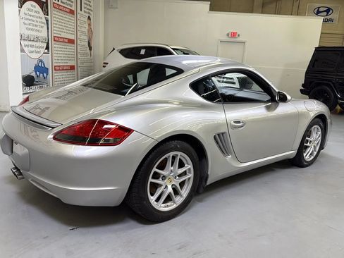 Used 2007 Porsche Cayman RWD image 7