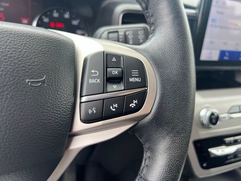 Certified 2023 Ford Explorer XLT w/ Equipment Group 202A AWD/4WD image 10