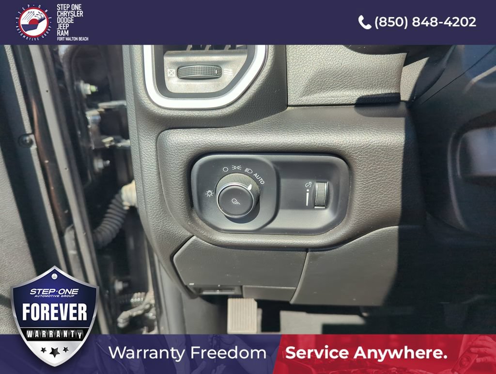 Used 2022 RAM 2500 Big Horn AWD/4WD image 19